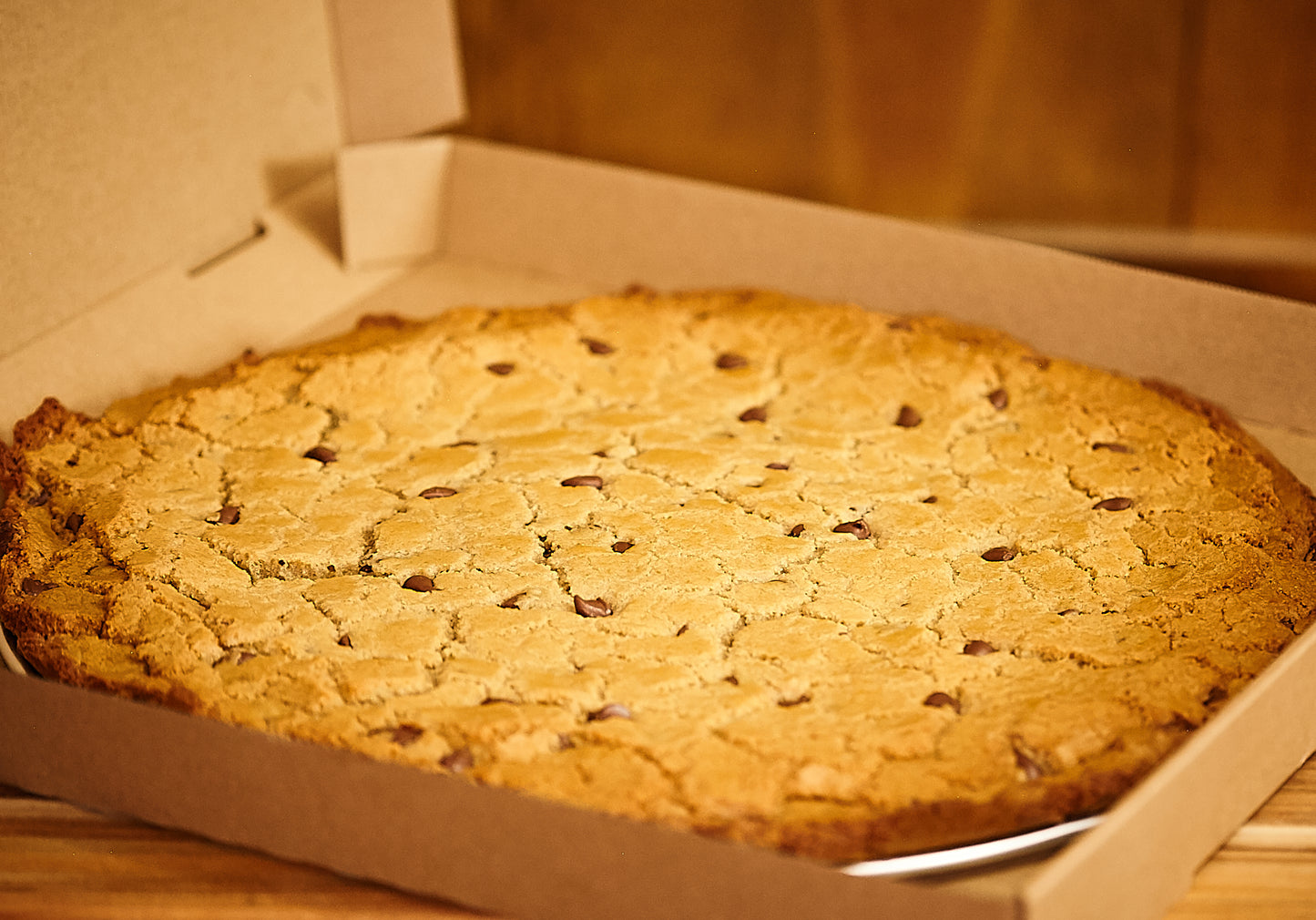 16" Chocolate Chip Pizza Cookie (available for Local Pickup only)